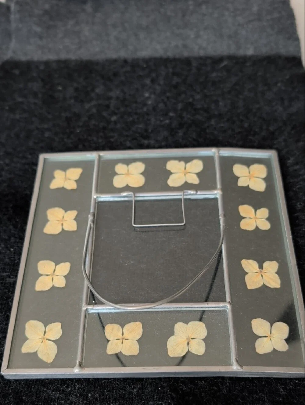 Godiva Decorative Pressed Flowers Floral Glass Picture Frame
